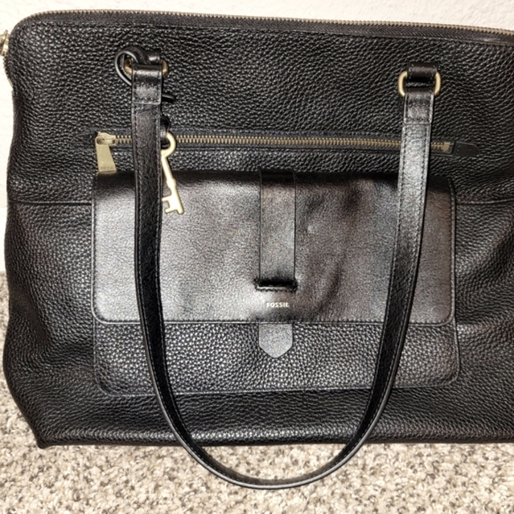 Black Leather Fossil Handbag
